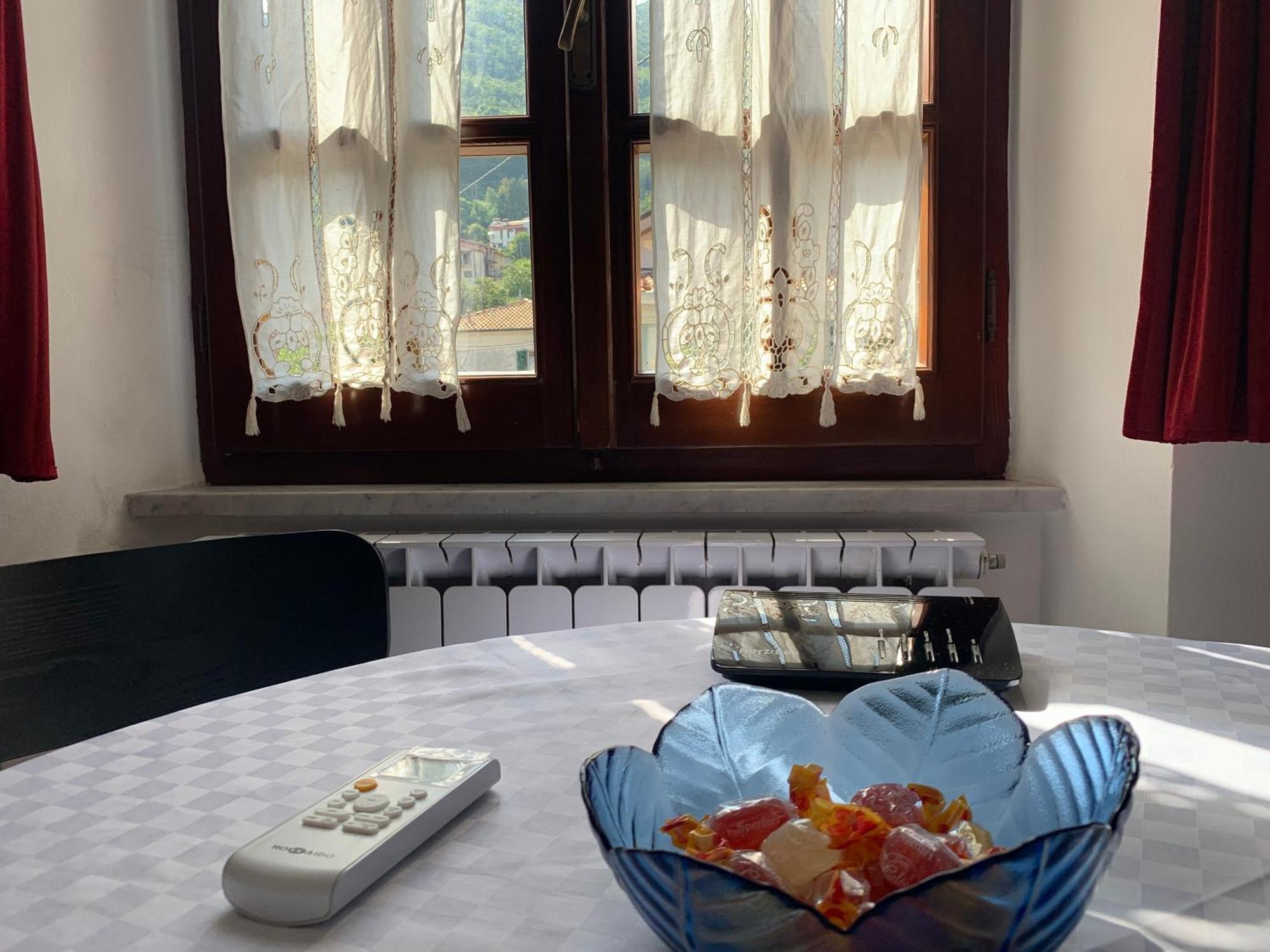 Ferienwohnung A Casa Di Atti Biassa Exterior foto